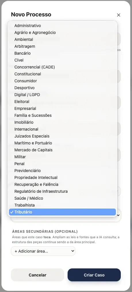 Modal de criação de um novo processo no LawAgent, com o seletor de área do direito aberto, listando as áreas disponíveis em ordem alfabética.